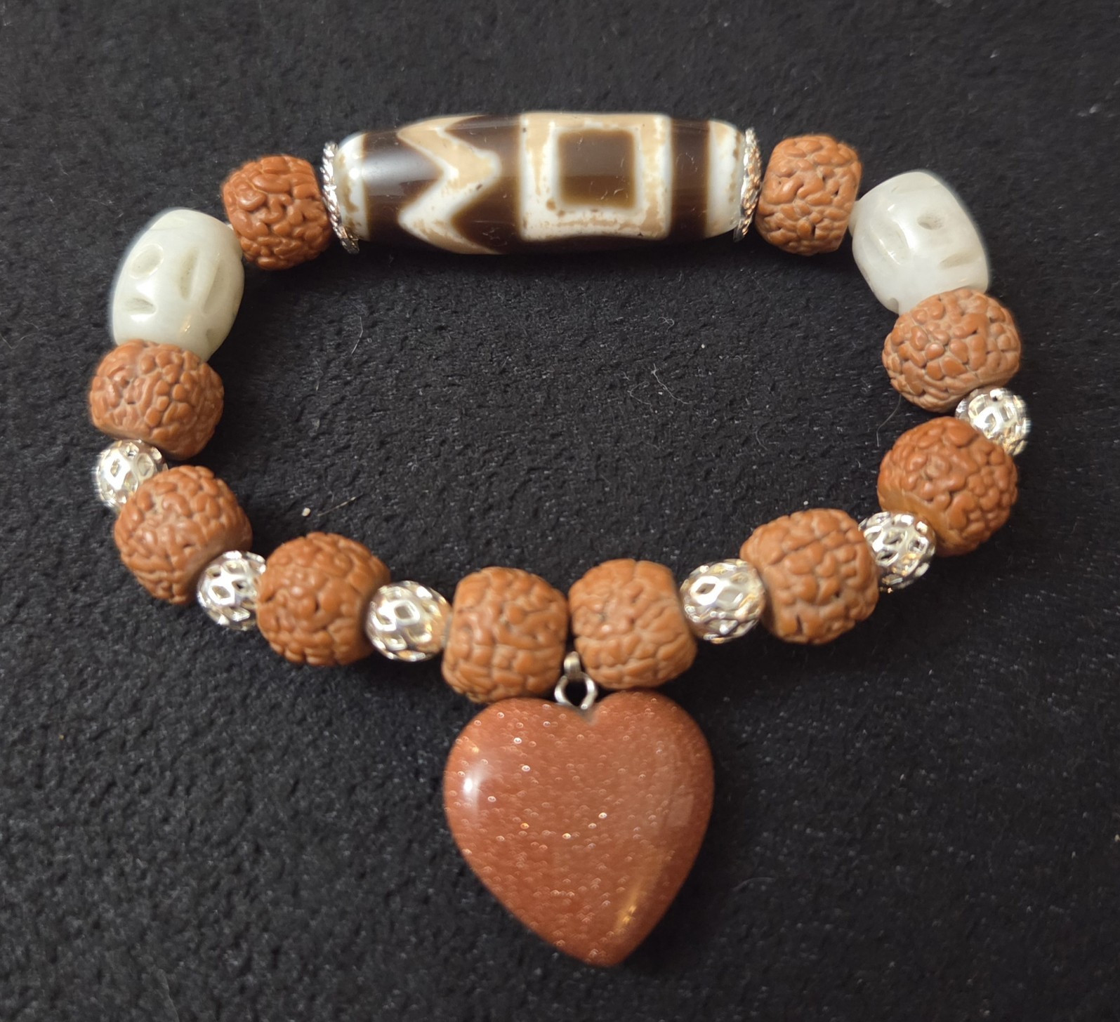 Bracelet with Tibetan Heaven and Earth /Sakor Namkor Dzi bead, RUDRAKSHA seeds.