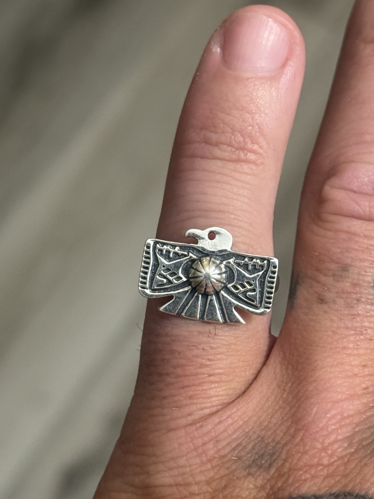 STERLING SILVER STAMPED THUNDERBIRD CONCHO SHOT BAND RING Sz 6,9,or 10 .925