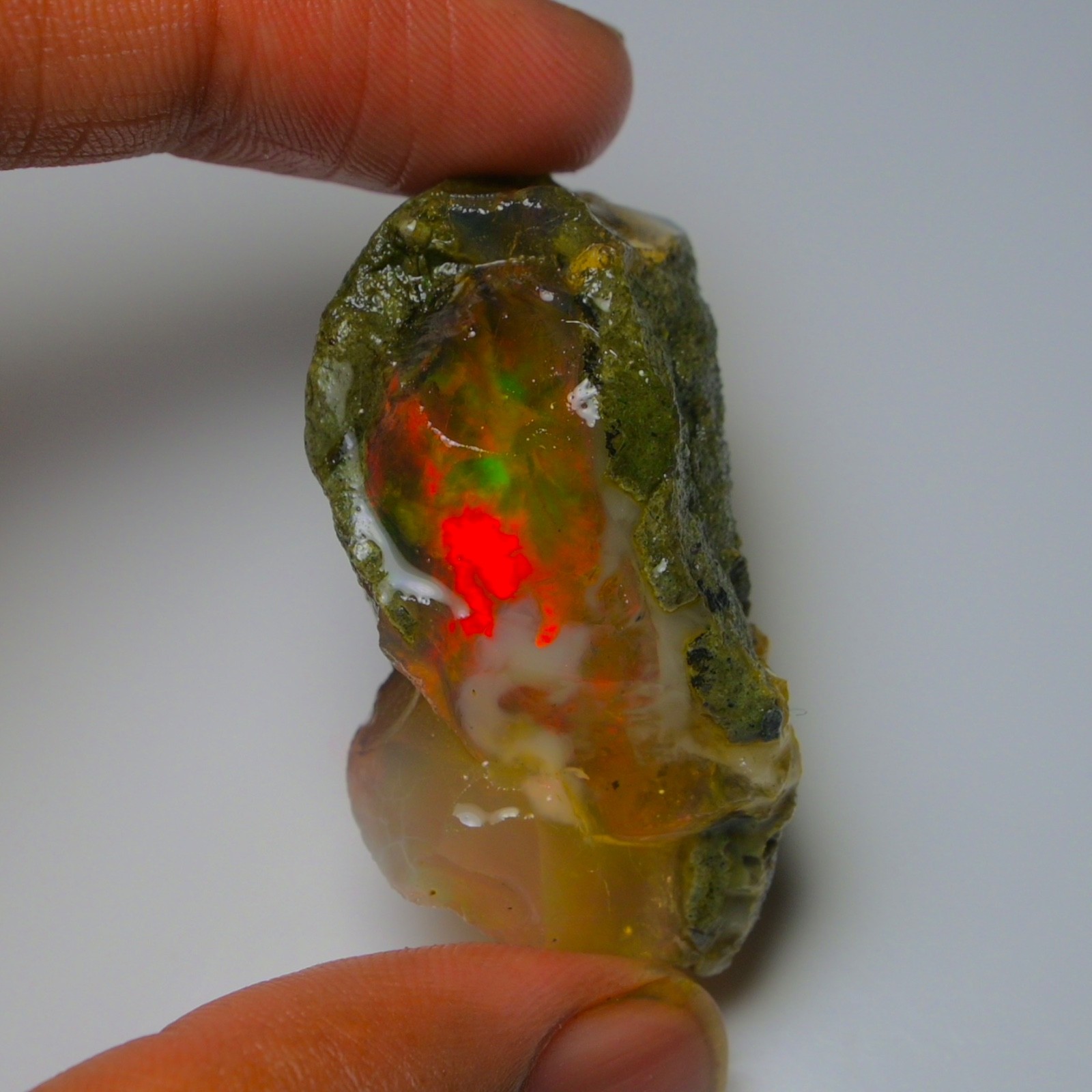 Ethiopian Oil Opal Specimen 100.00 cts Natural Rough Gemstone – Fire Opal Roug