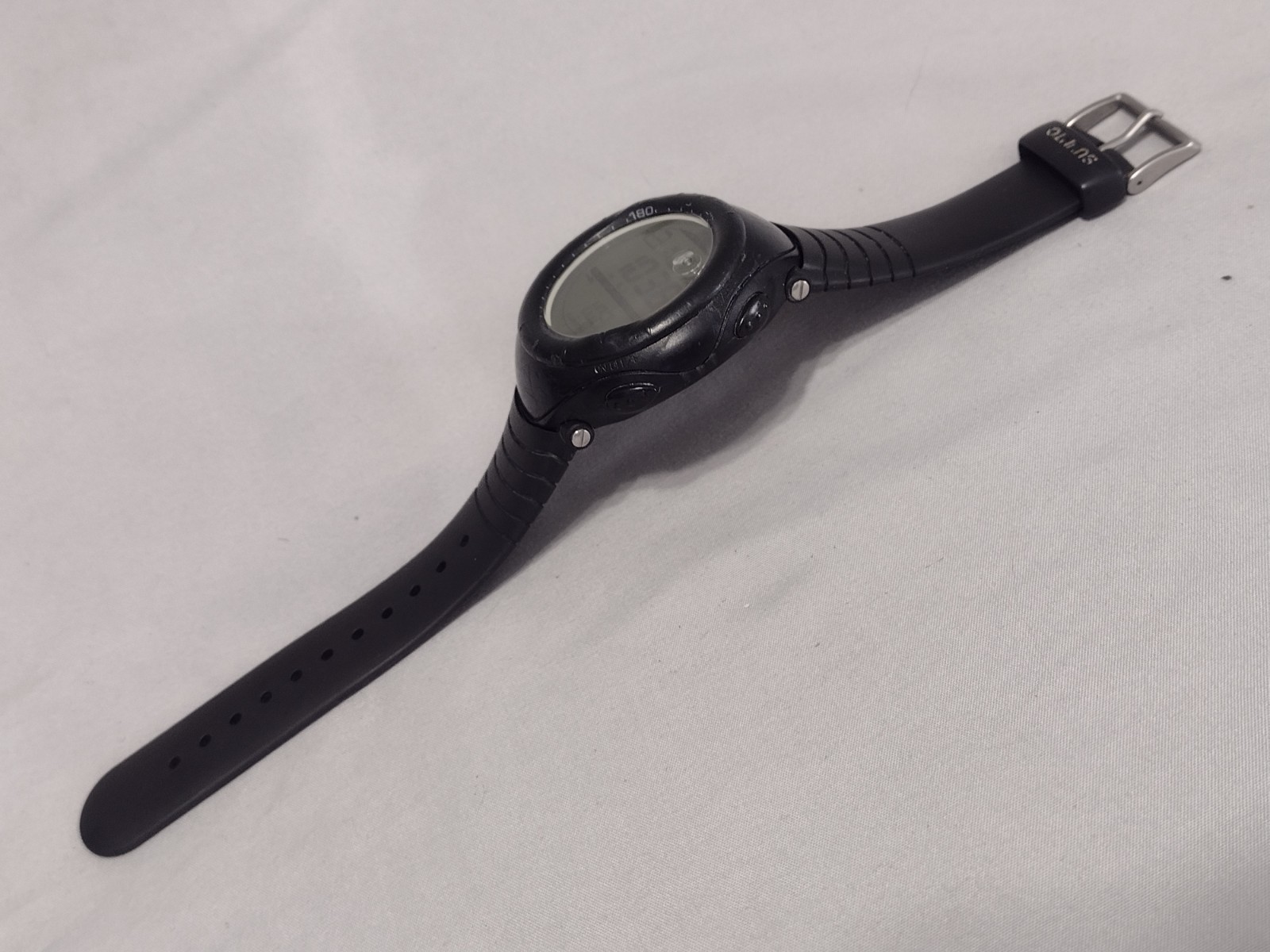 Men’s SUUNTO Digital Outdoor Sport Watch w/ New Battery – Works Great! 2430f