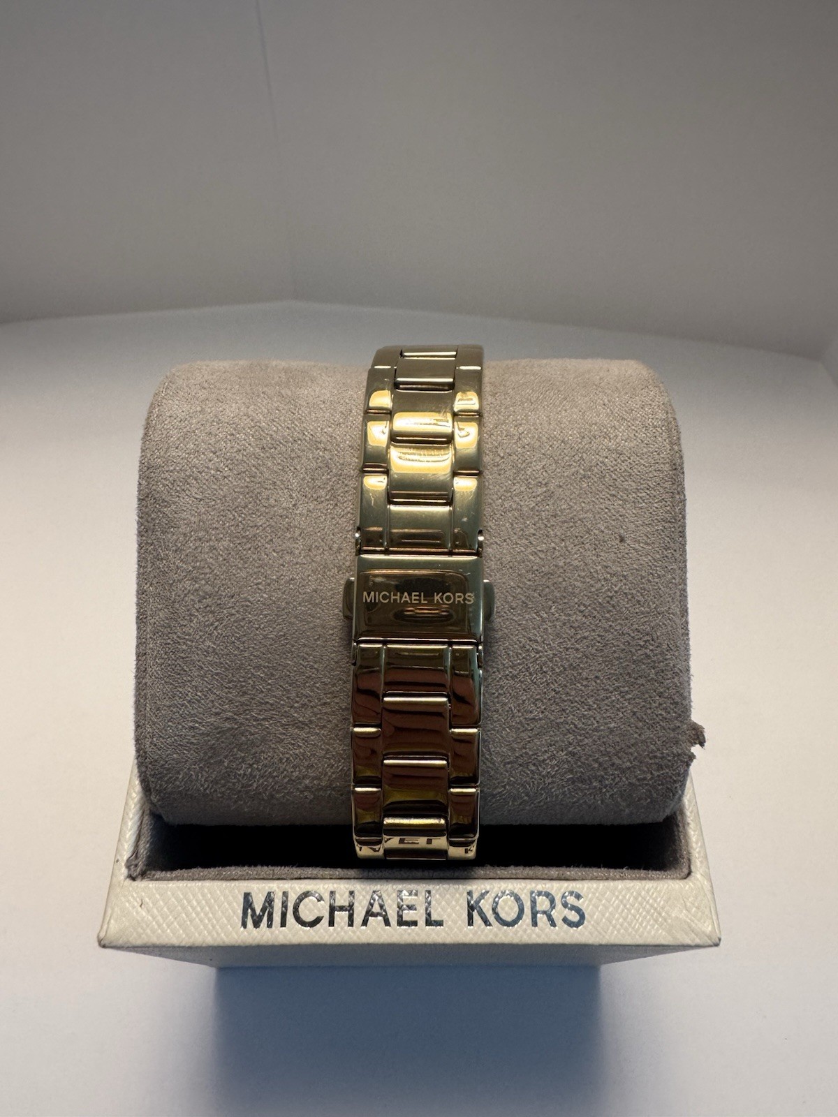 Michael Kors MK6655 Women’s Gold Tone Quartz Chronograph Date Watch Bracelet