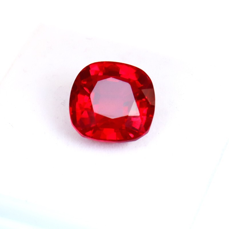 Cushion Cut 14-15 Carat Red Ruby Loose Gems Natural Mozambique Best Offer