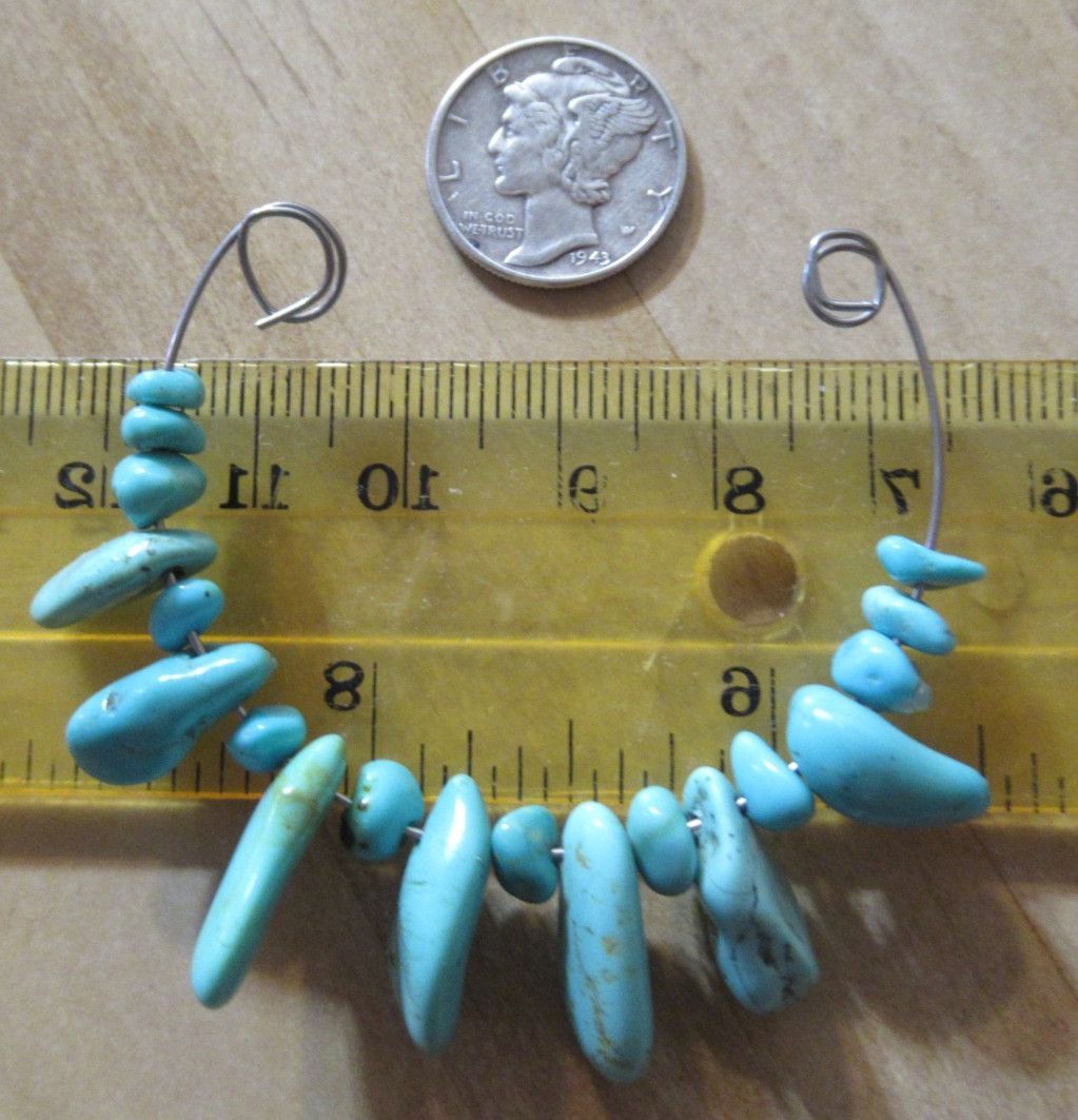 7 SM KINGMAN TURQUOISE PENDANTS 13 to 17mm & 12 SM NUGGETS 4 to 7mm 35tcw #830
