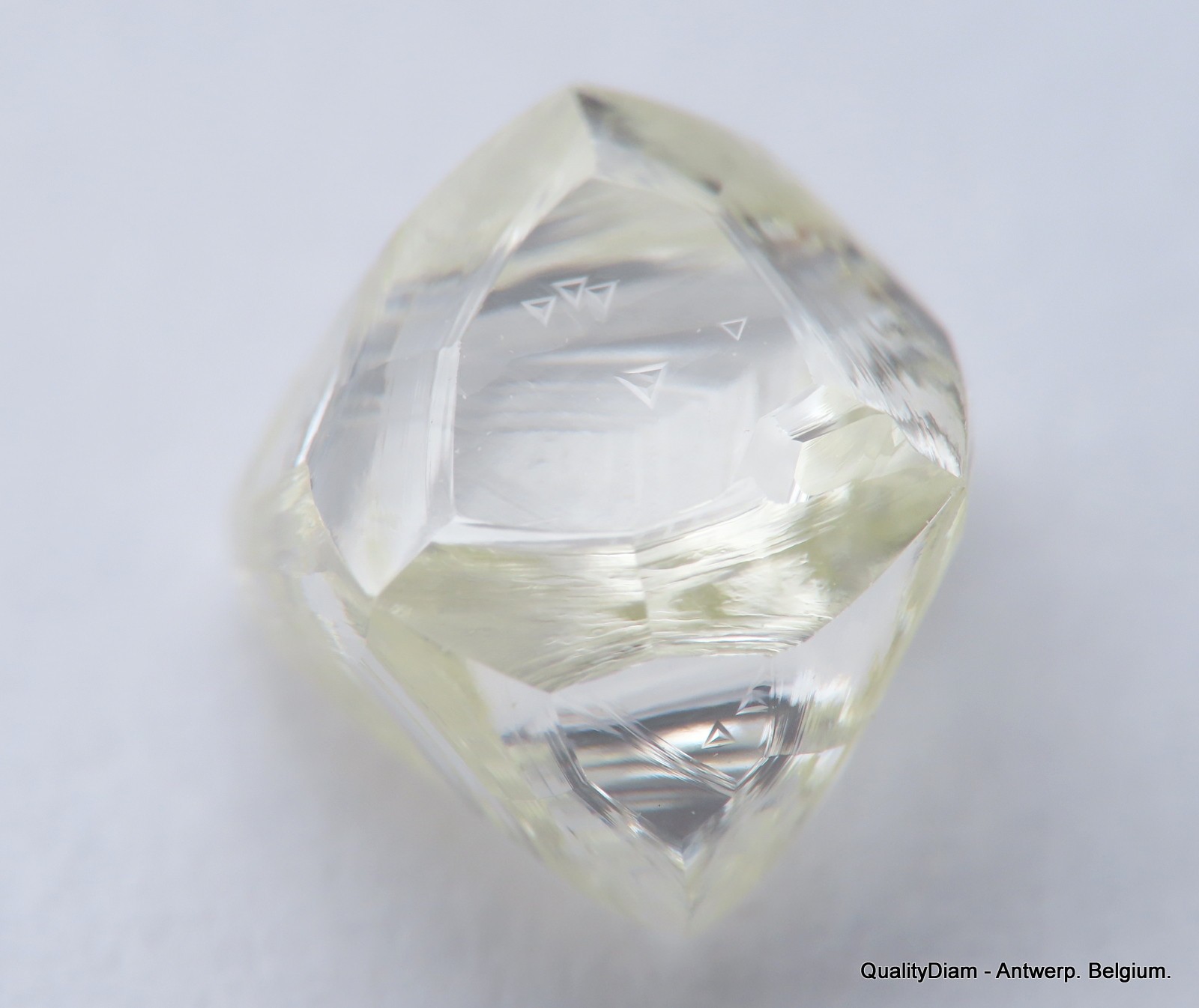 BUY NOW & ENJOY LIFETIME AS A DIAMOND IS FOREVER. 1.84 CARAT H VVS1 GEM DIAMOND