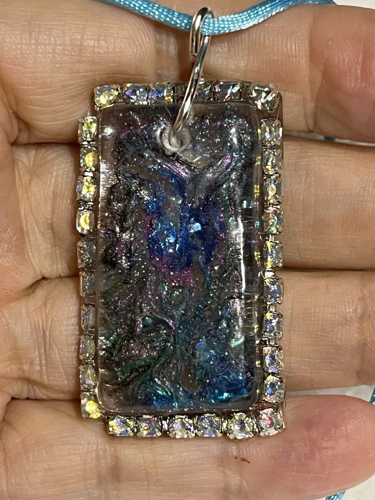 30” Turquoise Resin W/Multi Sparkly Swirls With AB Clear Glass Rhinestones