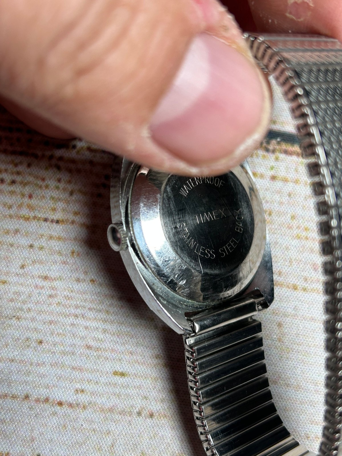 Timex Automatic Watch Mens VintageDate Cushion Case Water Resistant UK Made