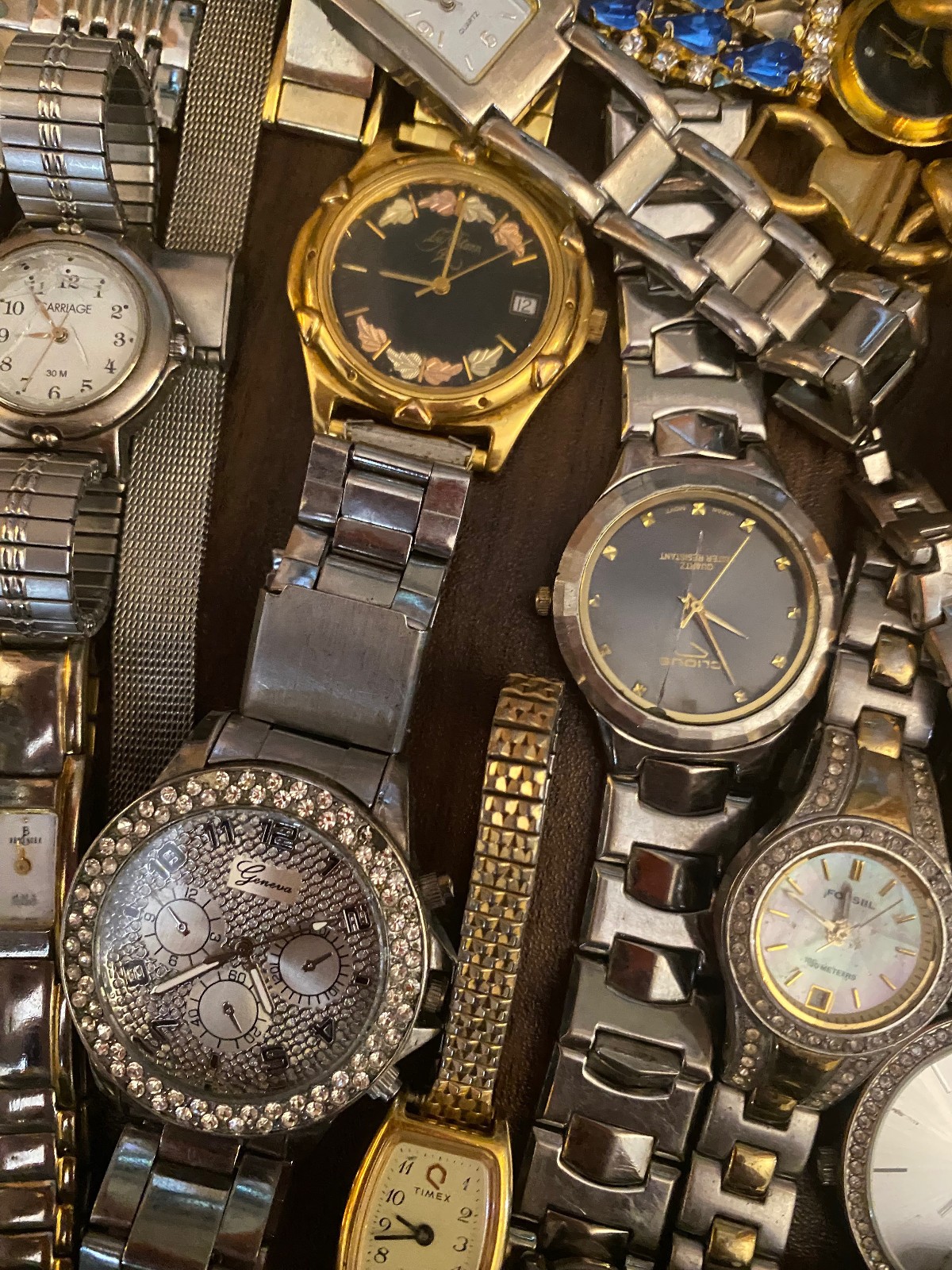 Huge Lot 85+ Vintage to Now Used Watches some Run Gold Silver Tone BRANDS+++