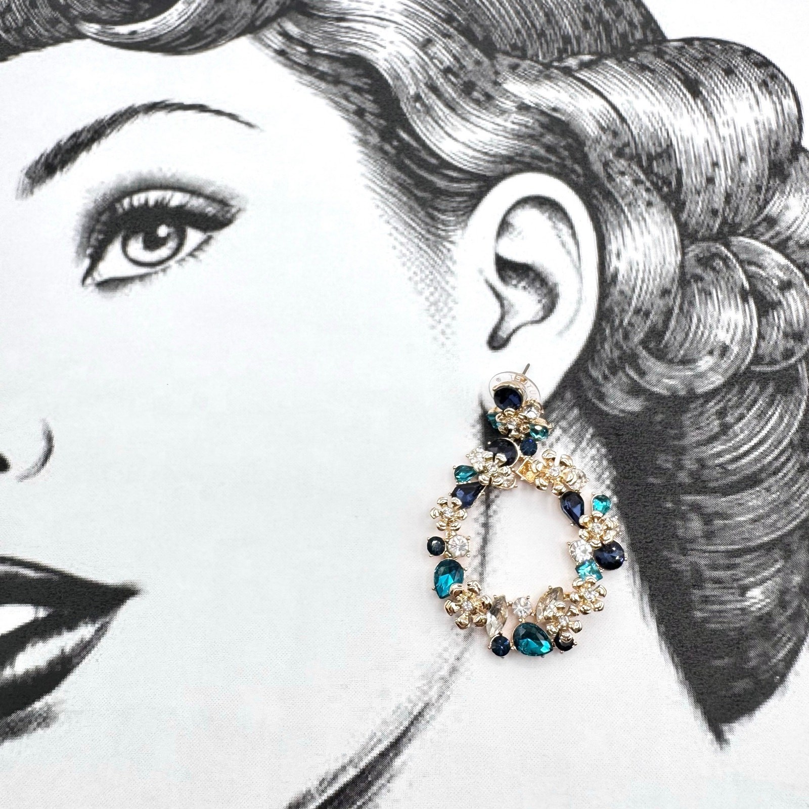 LOFT Outlet Blue Rhinestone Cluster Wreath Earrings Wedding Guest Gala Party Fun