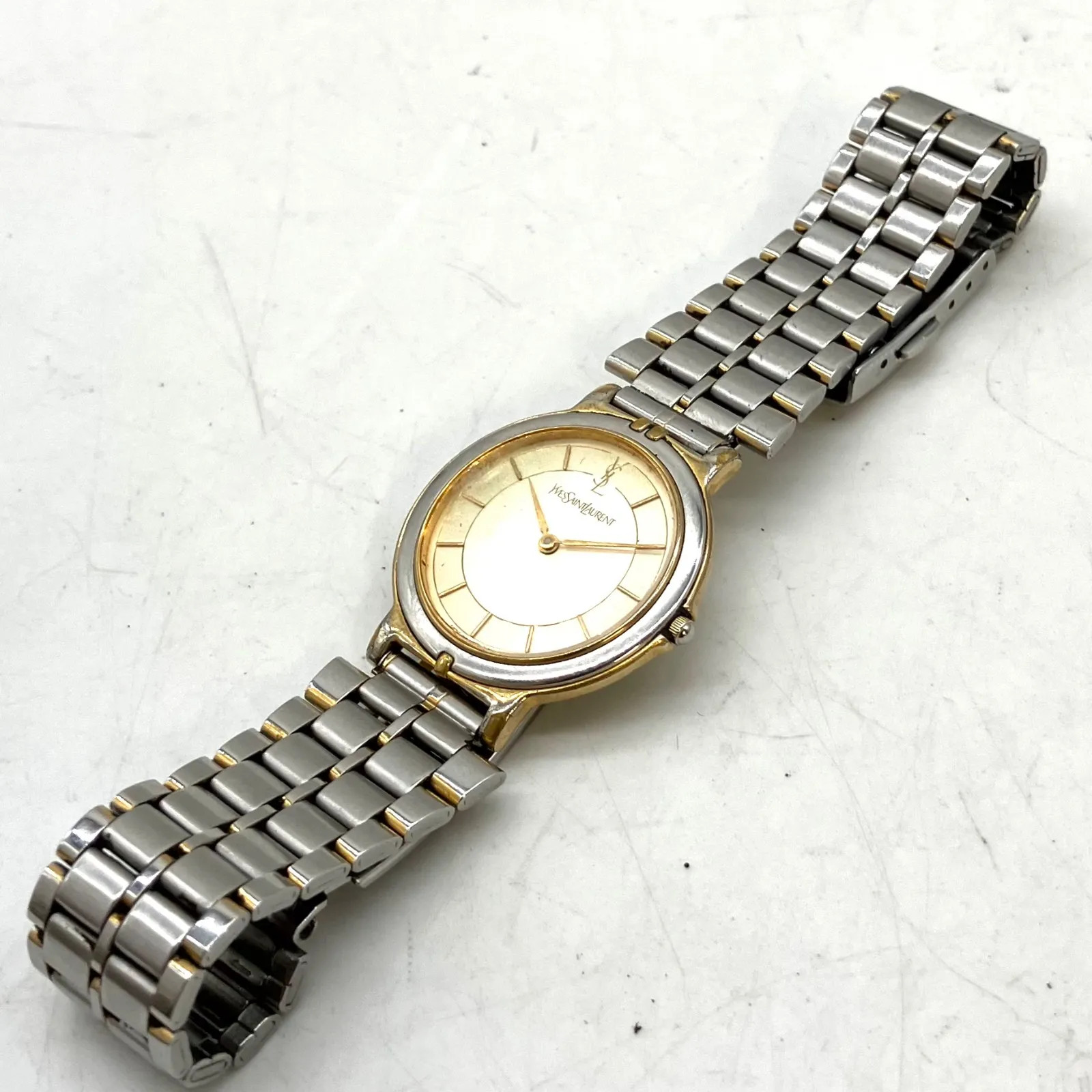 UA855 [Great Deal] Yves Saint Laurent Watch, Silver