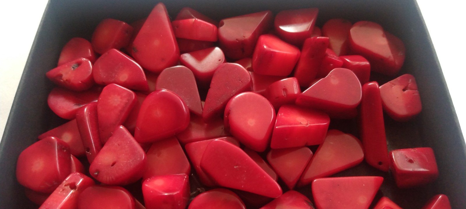 Loose Coral Dyed Red For Jewelry Making 114 G Triangle Candy Corn Shapes