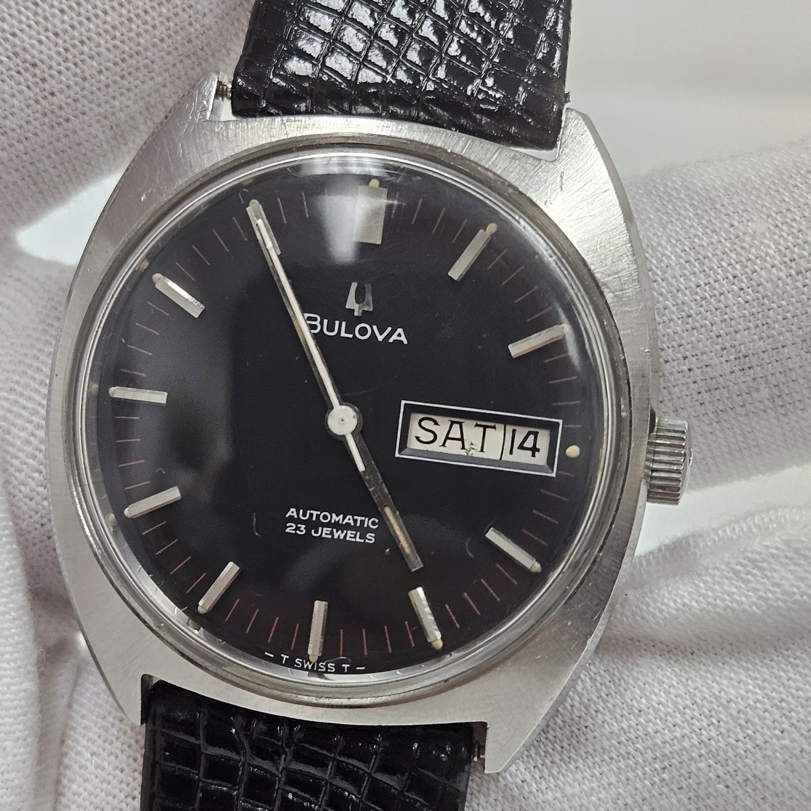Vintage BULOVA Men’s Automatic Watch 23Jewels Day/date Black Dial Cal 11ANABC