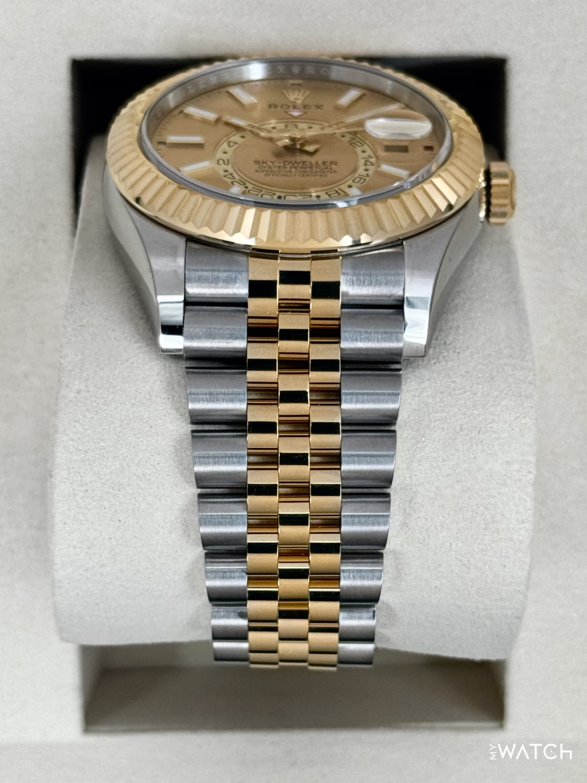 NEW 2026 Rolex Sky-Dweller 42mm 336933 Jubilee Champagne Dial