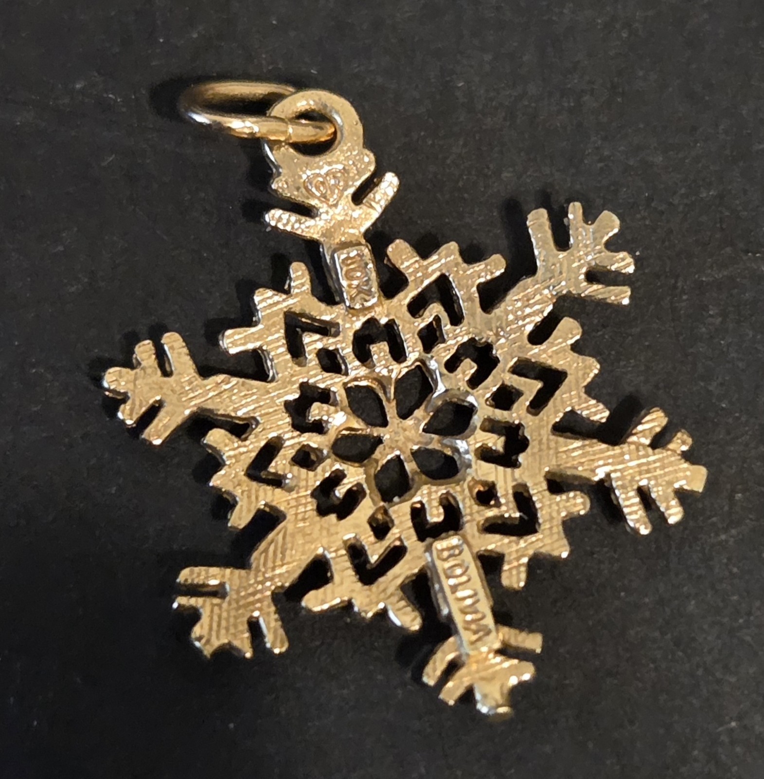 10k Yellow Gold Bolivia Snowflake Charm Pendant