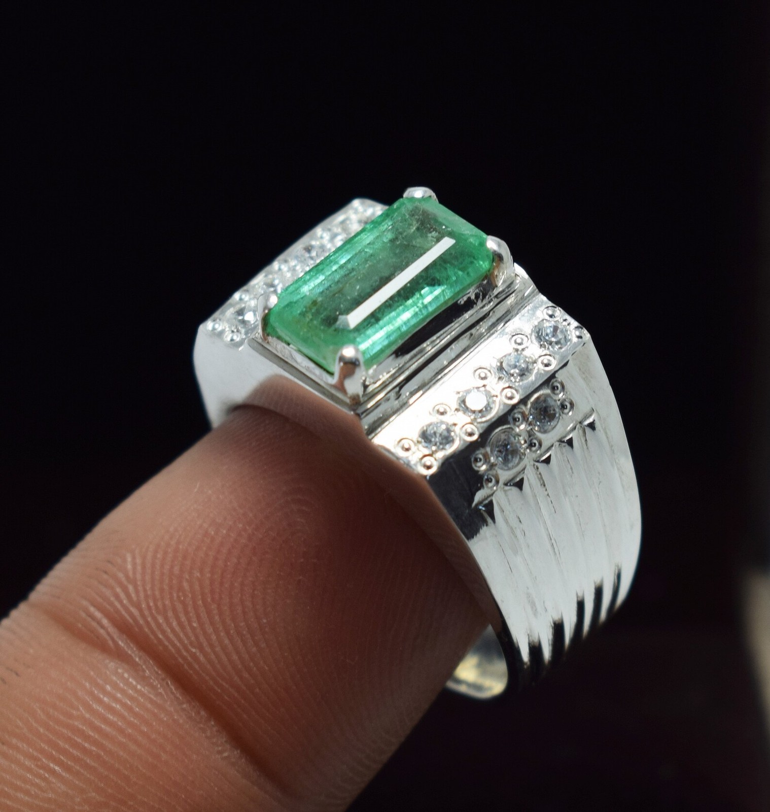 Emerald Ring: Natural Esmeralda, Sterling Silver & Zircon