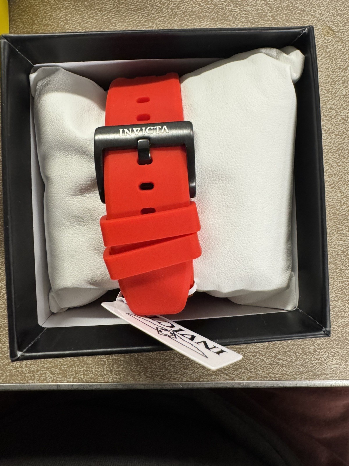 NEW/LIMITED Invicta Speedway Rim Men’s Watch 42mm Red 69491