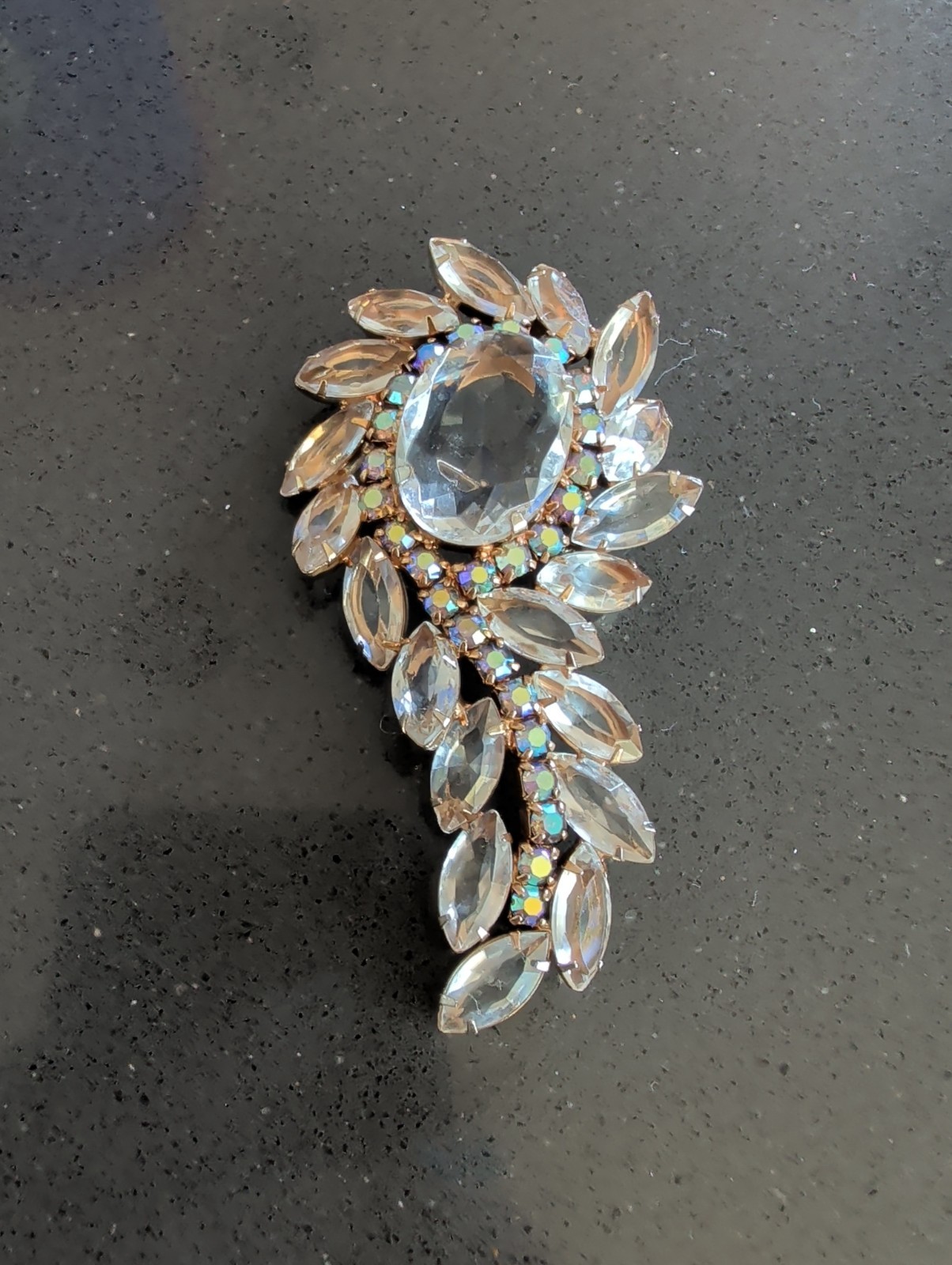 Vintage Estate Verified D&E Juliana Brooch RARE Clear Glass AB Ref #3621 – U13