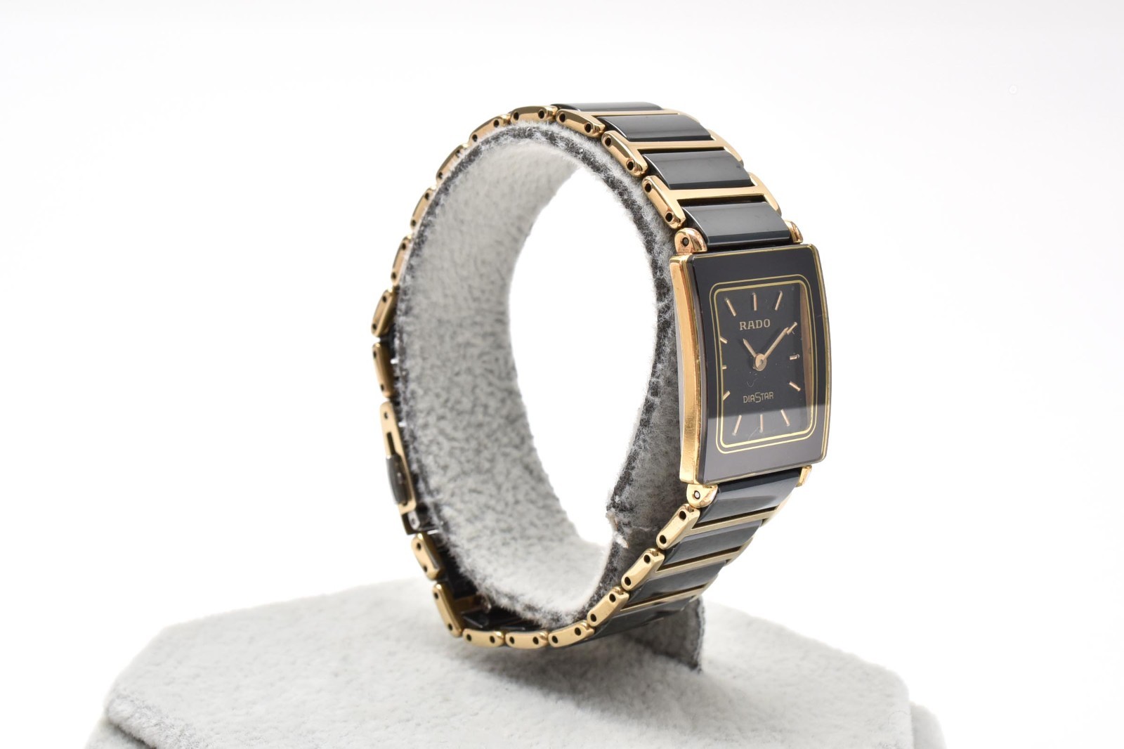 [NEAR MINT] RADO DiaStar 153.02833N Black Dial Women’s Watch Vintage Quartz 18mm