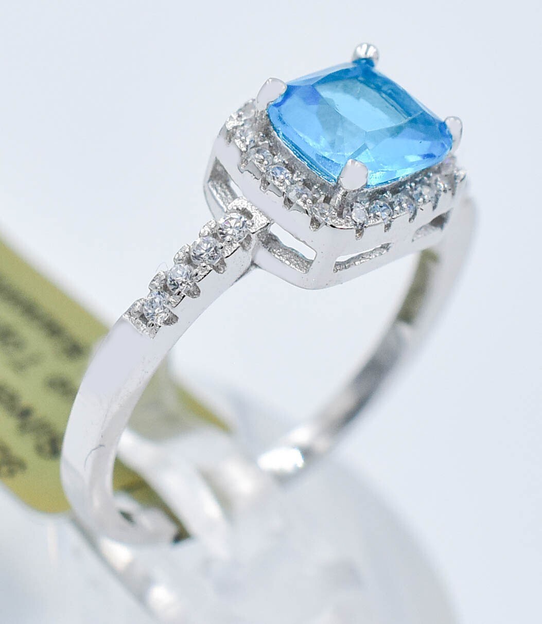 LAB CREATED 1.08 Cts BLUE TOPAZ & WHITE SAPPHIRE RING .925 Sterling Silver – NWT