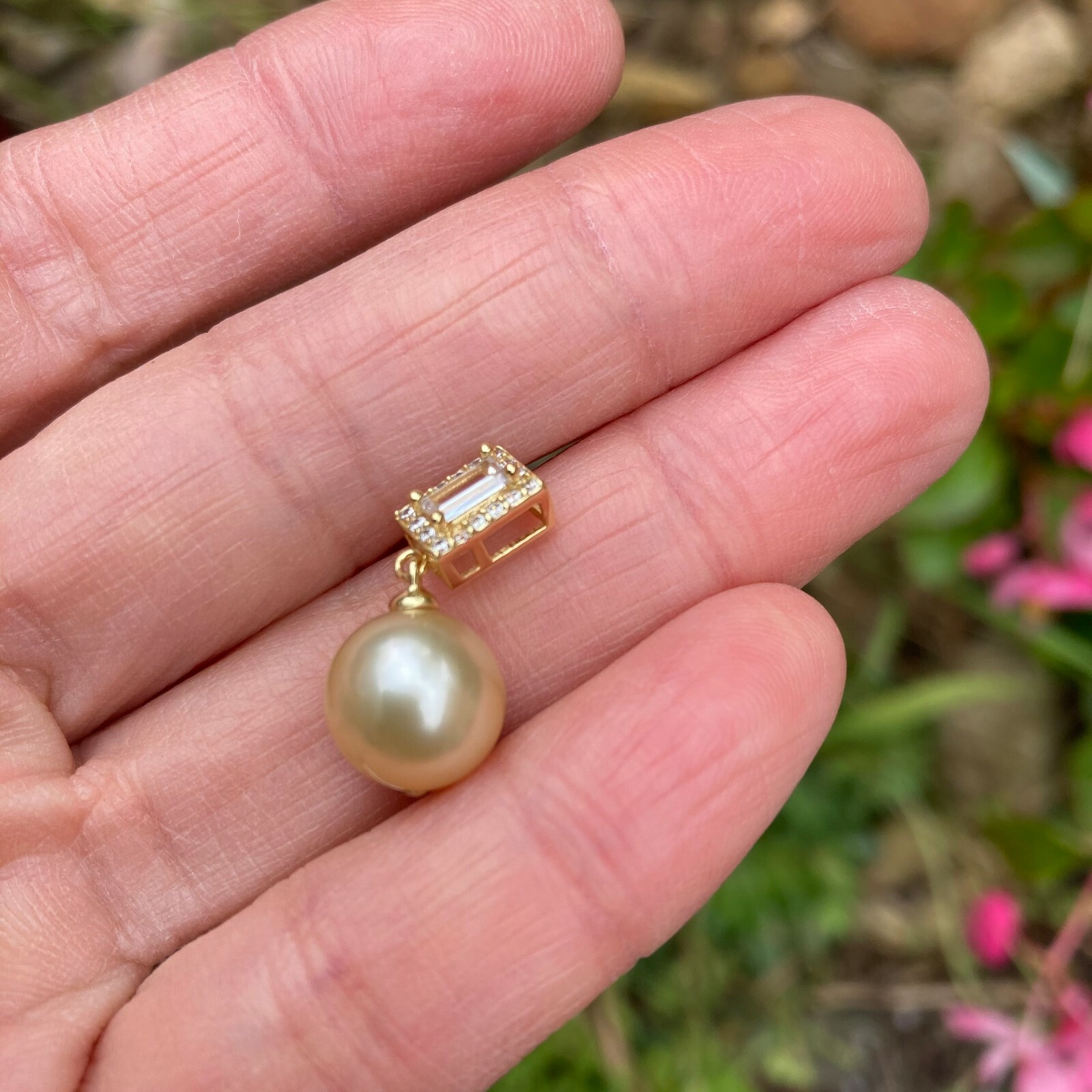 9.5-10mm Australia gold seawater Pearl high luster Silver crystal pendant TH57