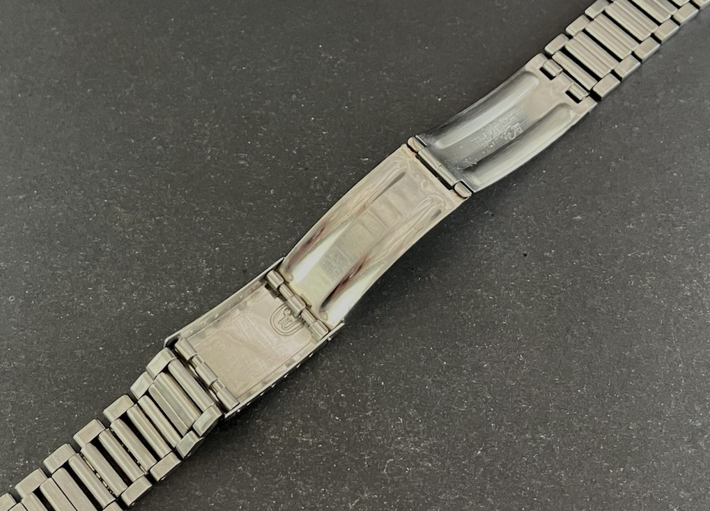 GIRARD PERREGAUX JB Champion USA Bracelet for Gyromatic. 20mm Ends. Ca 1973