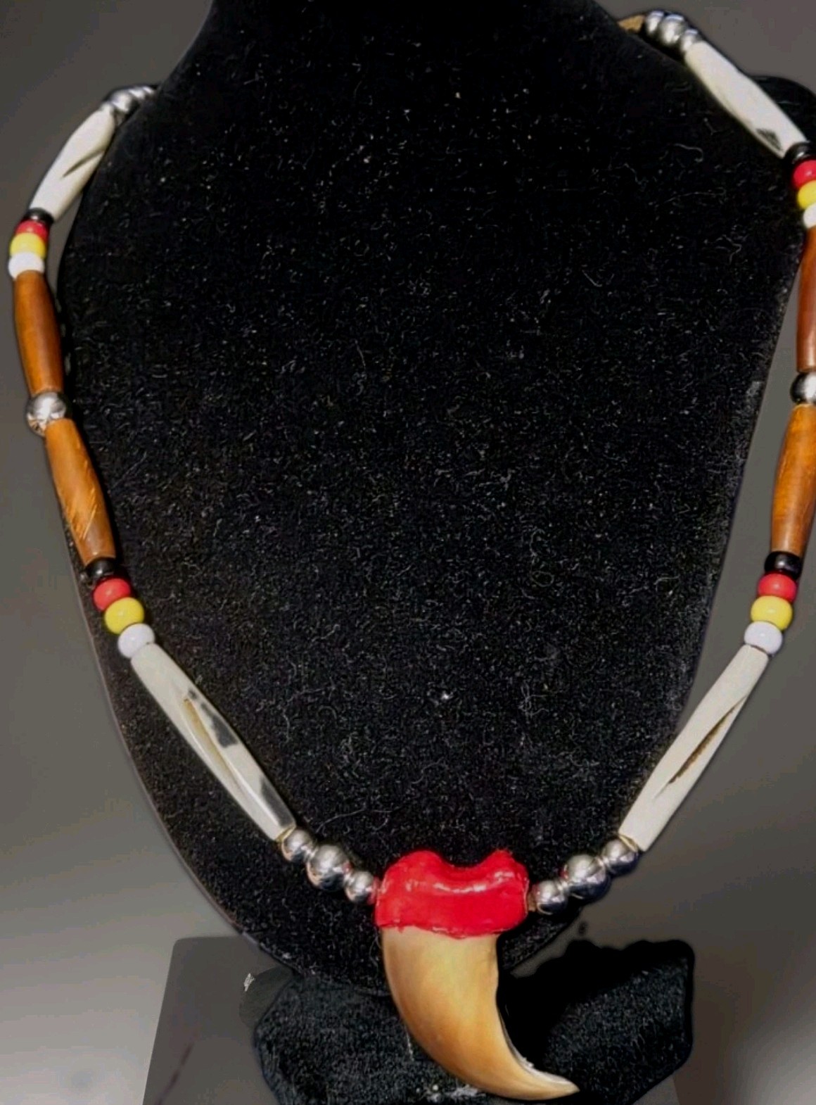 Handmade Navajo Indian Beaded Corded Necklace with Pendant 25.5″ New without tag