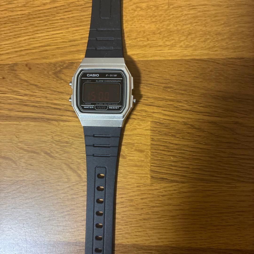CASIO F-91W Black/Silver
