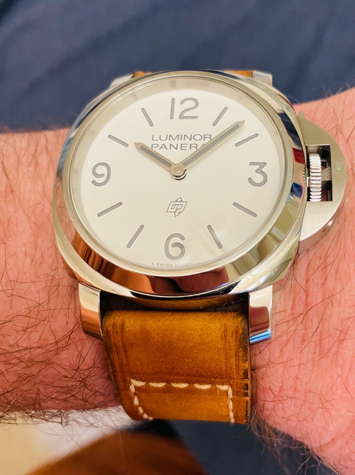 Panerai Luminor 1087 White Dial Watch 44mm – PAM01087 FULL SET & EXTRAS!