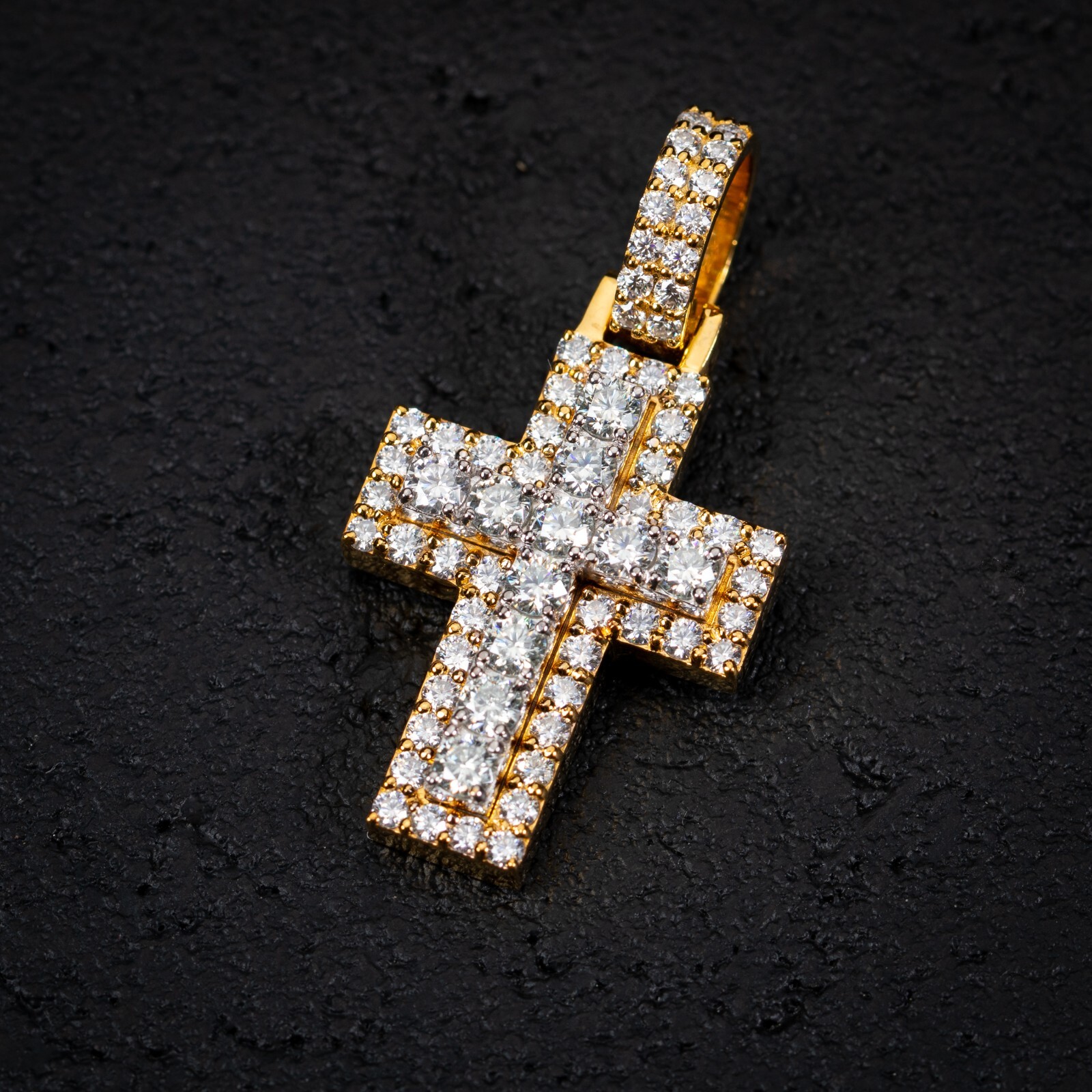 VVS Moissanite Hip Hop Yellow Gold 925 Sterling Silver Pointer Cross Pendant