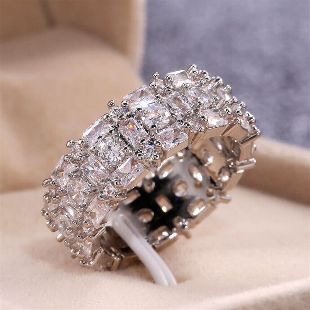 Silver Plated Forever Shiny Ring For Valentine Gifts 2.6 Ct Anniversary Band