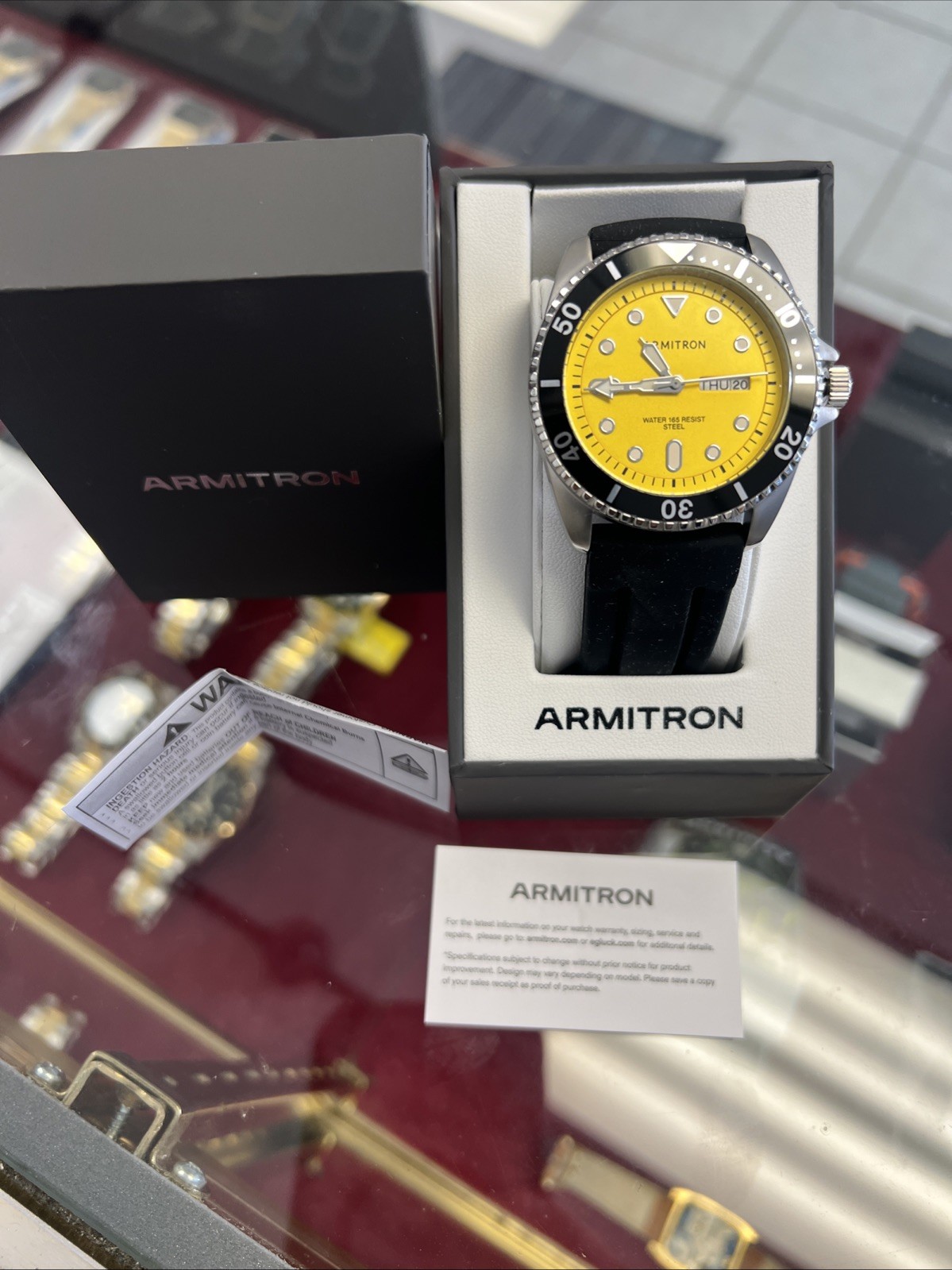 Armitron 20/5582SV Yellow Day Date Watch❤️Diver Style 165ft👍NICE(BNS)🔥