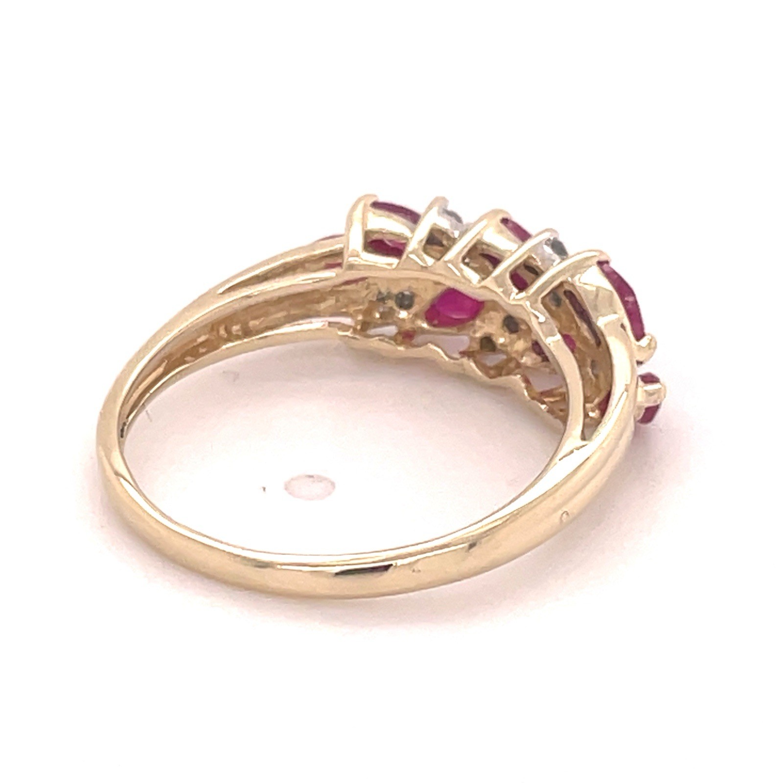 14k Yellow Gold .90 Ct Marquise Ruby & Diamond Accent Ring Size 7-1/8 – 2.7 Gr.