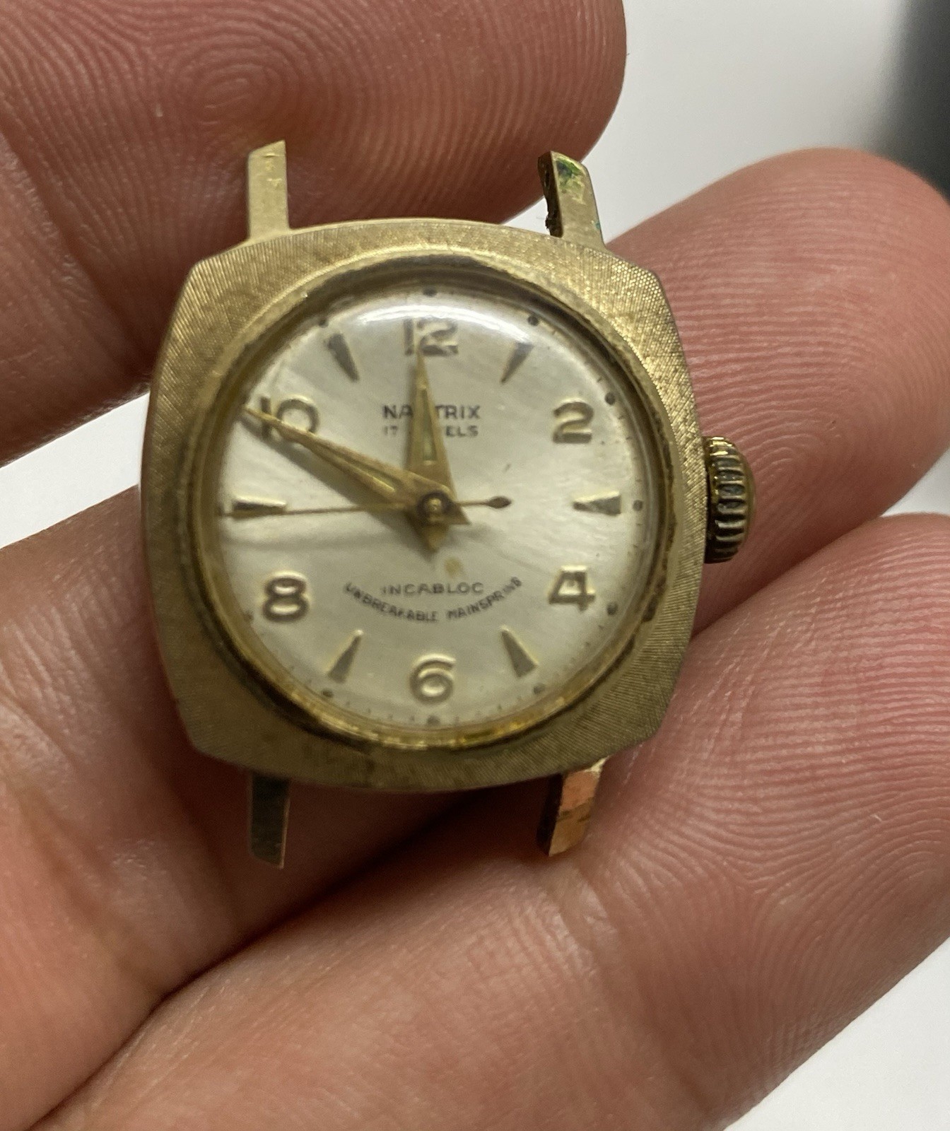 Mid 20th Century Nastrix Wind Up Watch 17 Jewels Incabloc! It Works!