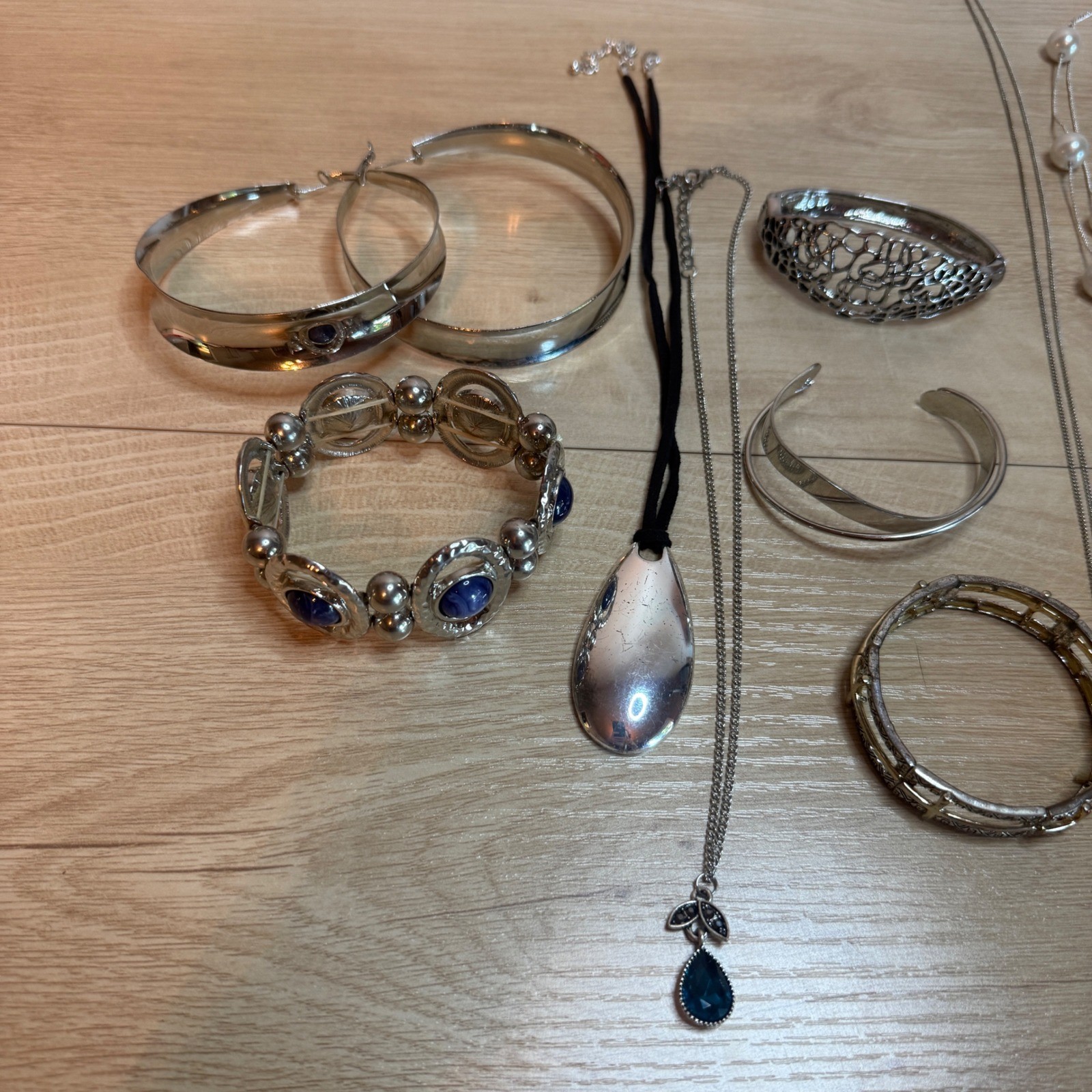 9pc Silver Tone Jewelry Lot Faux Pearl Blue Stone Necklaces Cuff Bracelets Set