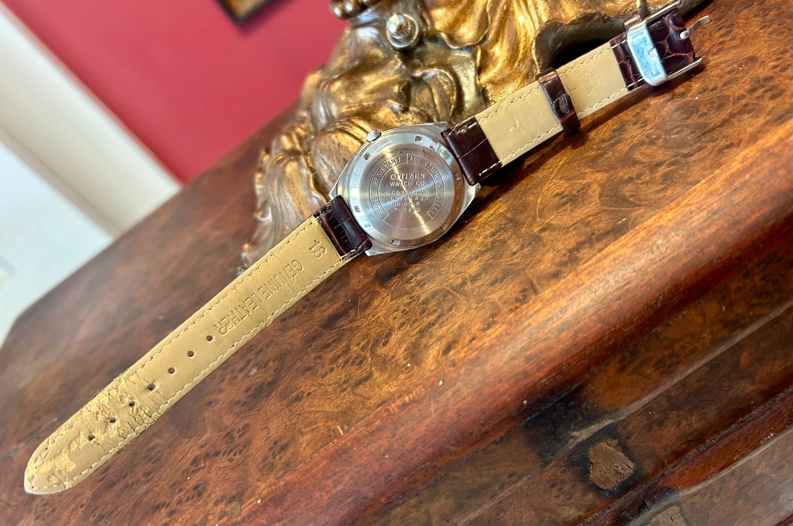 Distinguished Citizens Men’s Wristwatch – – Automatic 21J, Nice Leather Band