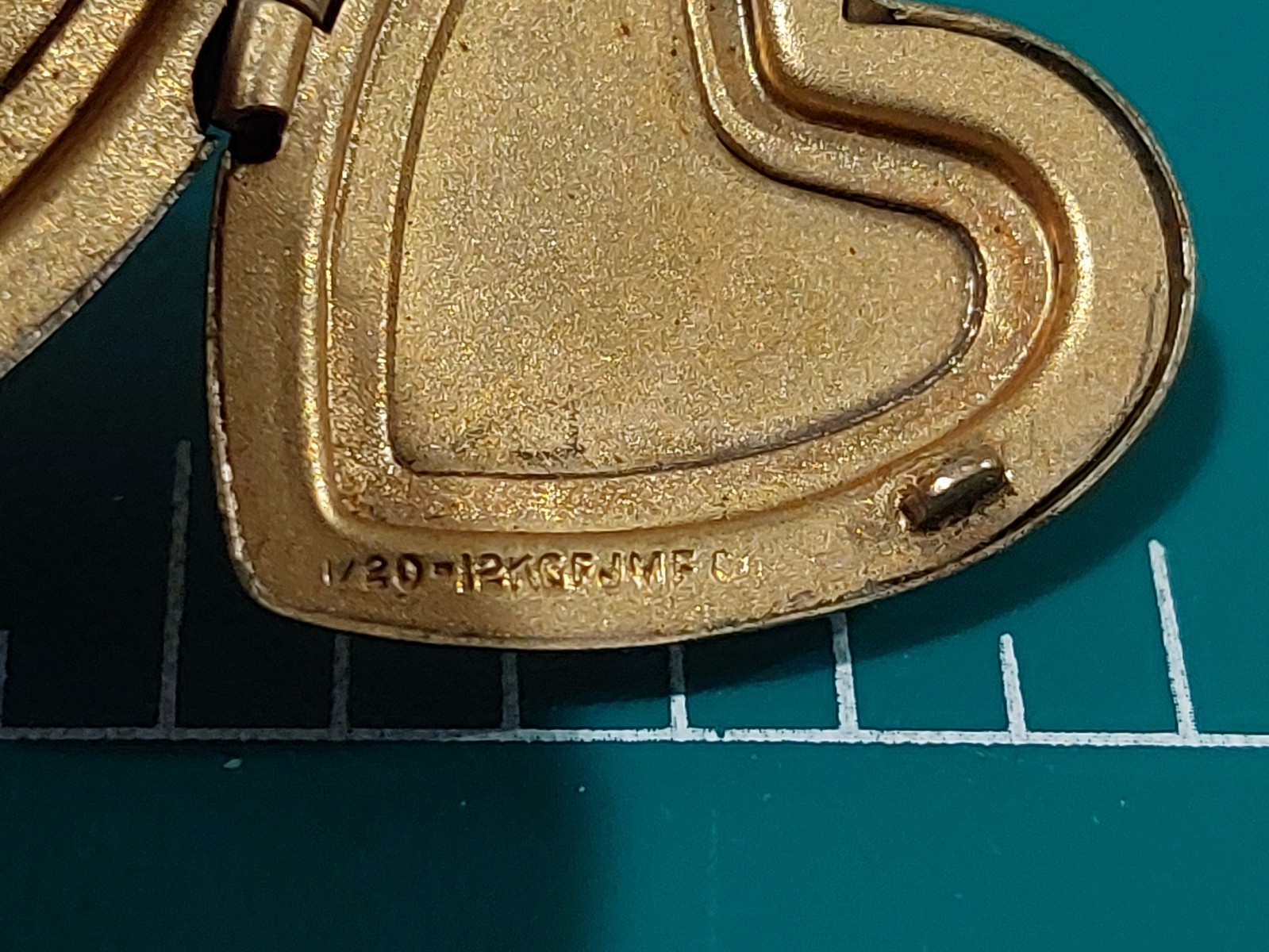 Vintage Heart Locket 1/20 12k GF JMF R High School Gold Filled