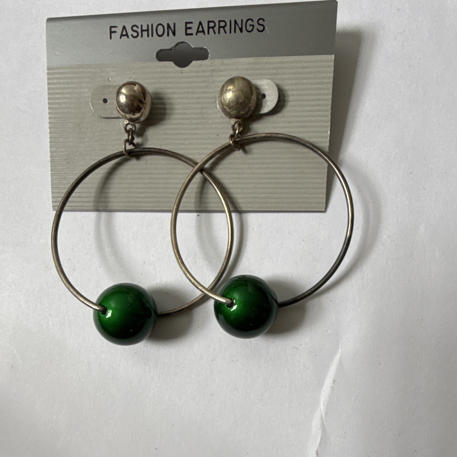 Green Silver Tone Round Hoop Dangle Earrings Metal Plastic Butterfly Back 2in