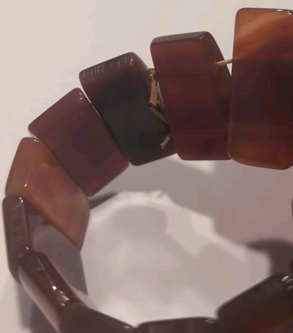 Vintage Natural Red Carnelian Agate Stretch Panel Bracelet Orange Brown Stone