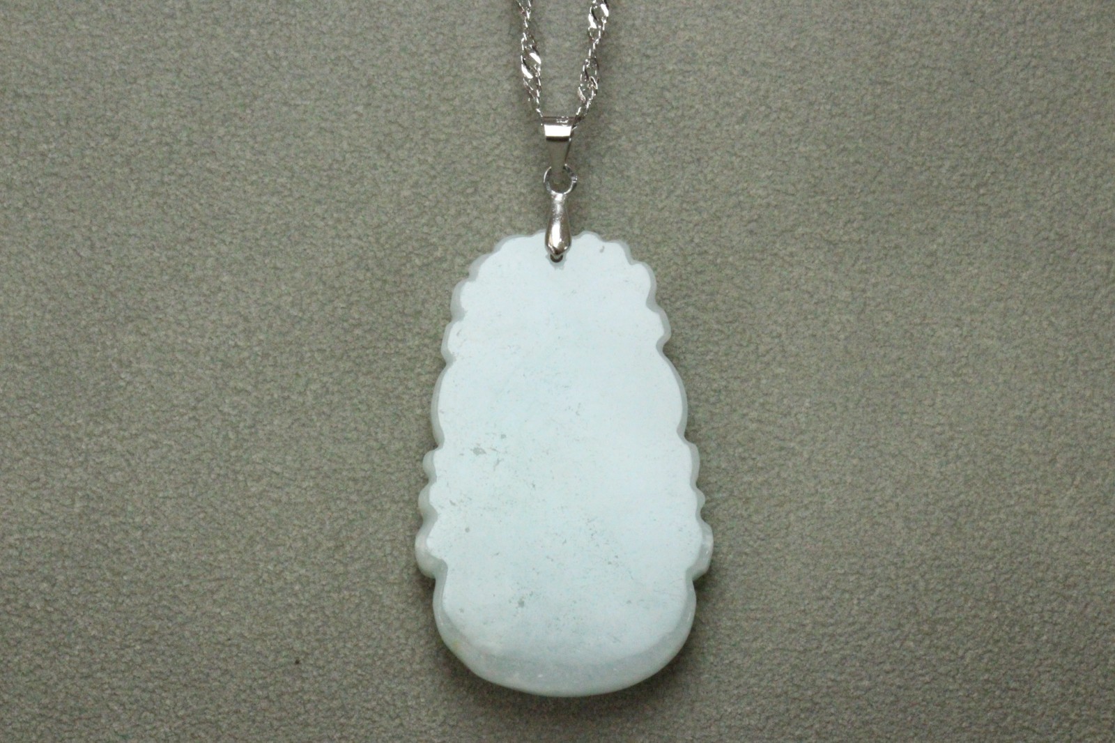 Natural White green A Jadeite jade Hand-Carved Rabbit (Chinese Zodiac) Pendant
