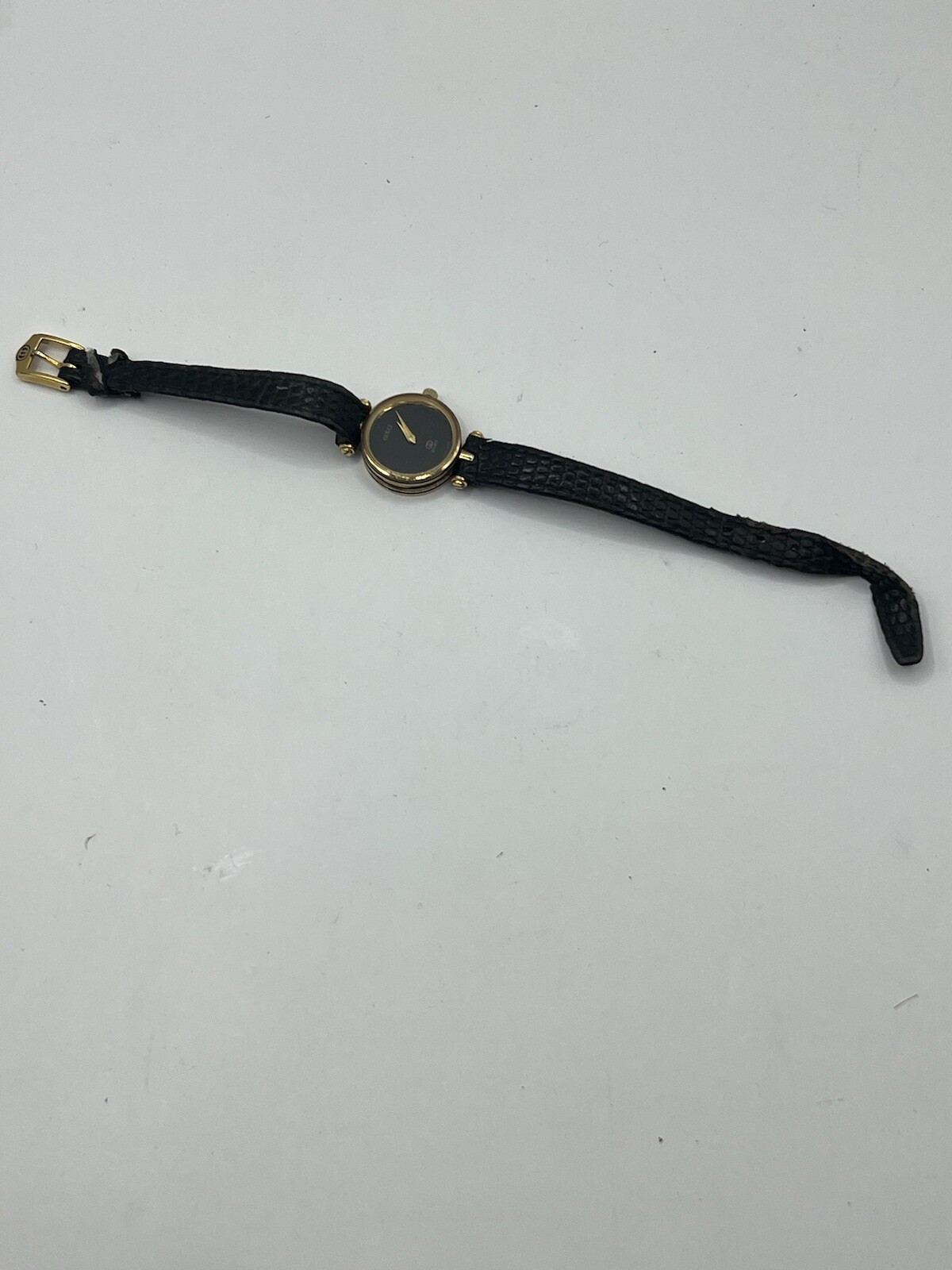 GUCCI ONE JEWEL QUARTZ WATCH ~ RUNNING ~