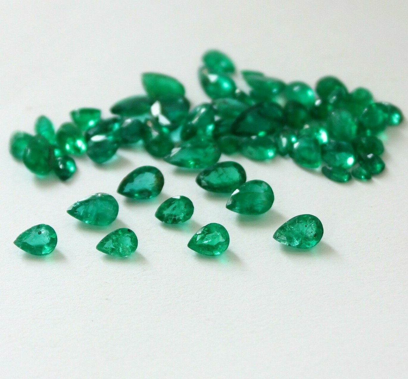 Natural Emerald Pear, Green Zambian Emerald, Green colour, 3x2mm to 8x4mm, #887