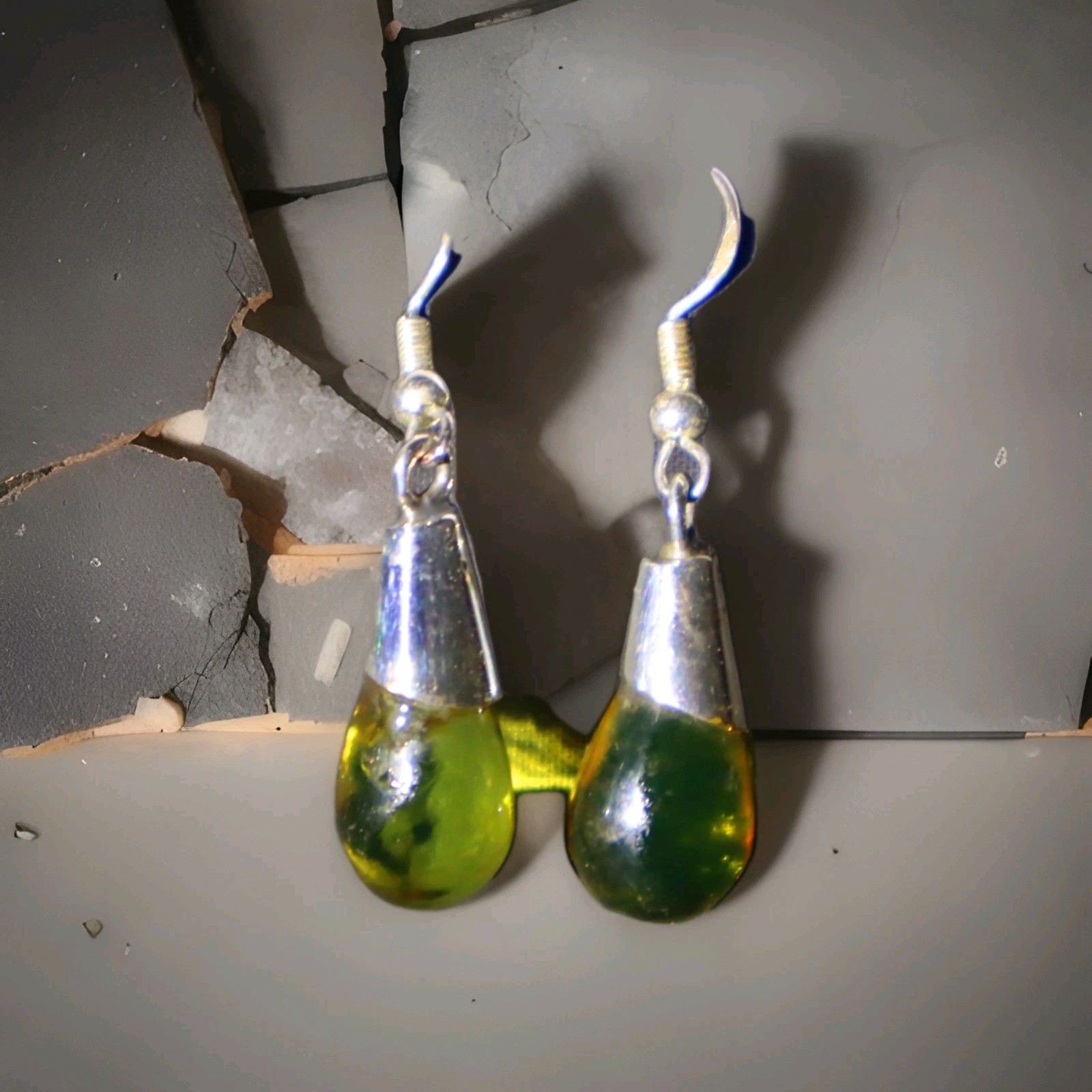 Lovely Natural Clear Yellow Green Amber .925 Sterling Silver Earrings 42.0mm
