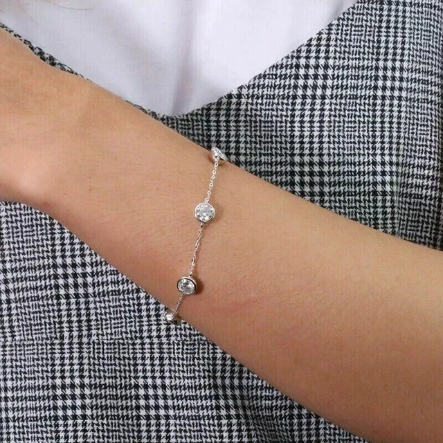 2 Ct Round Cut Moissanite Tennis Women Bracelet 14K White Gold Plated