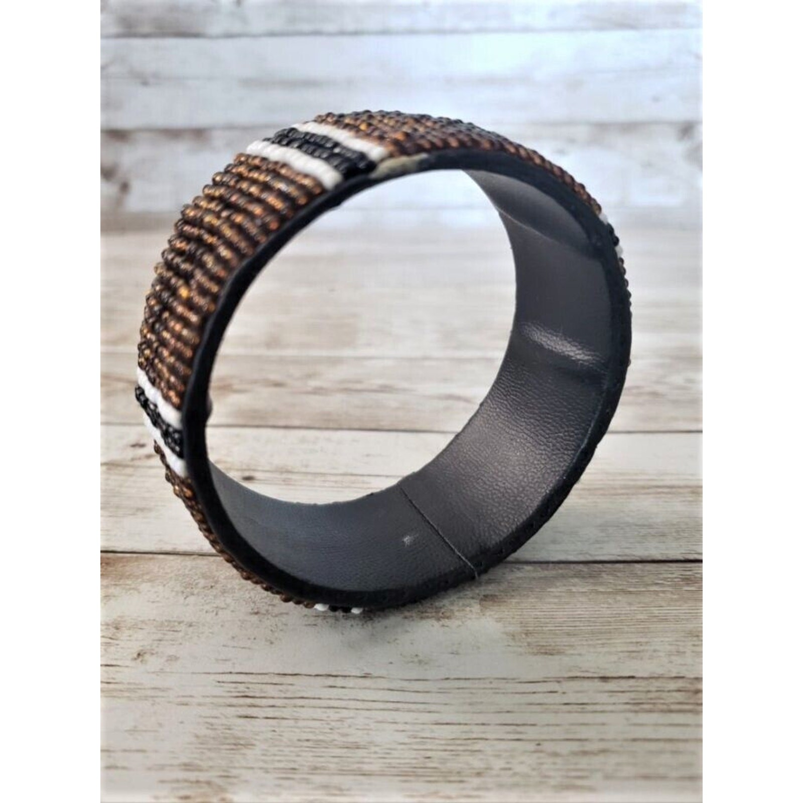 Vintage Bracelet / Bangle Chunky Beaded Bracelet Brown, Black, White
