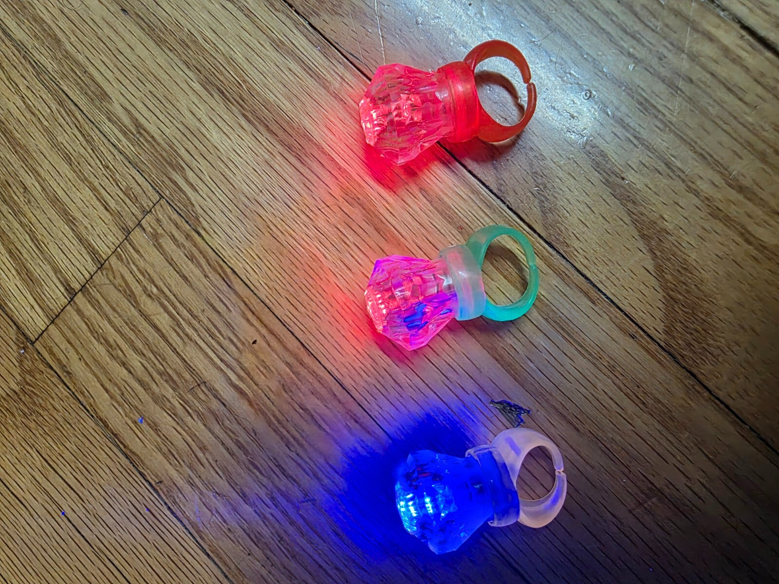 Light Up ring – lot of 35