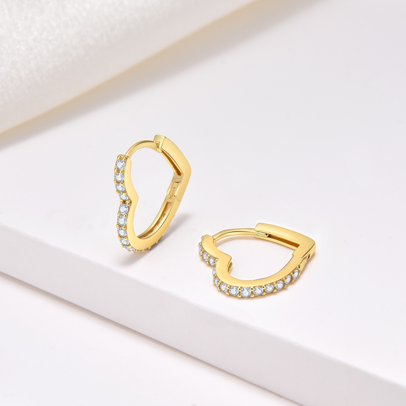 18ct Gold Vermeil Ladies Heart Hoop Earrings – Pair , 16mm
