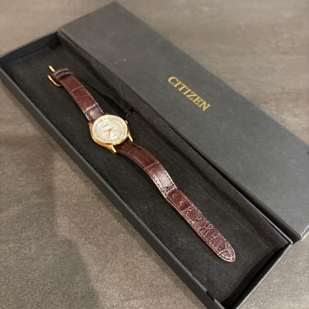 CITIZEN Eco-Drive Watch Gold Brown