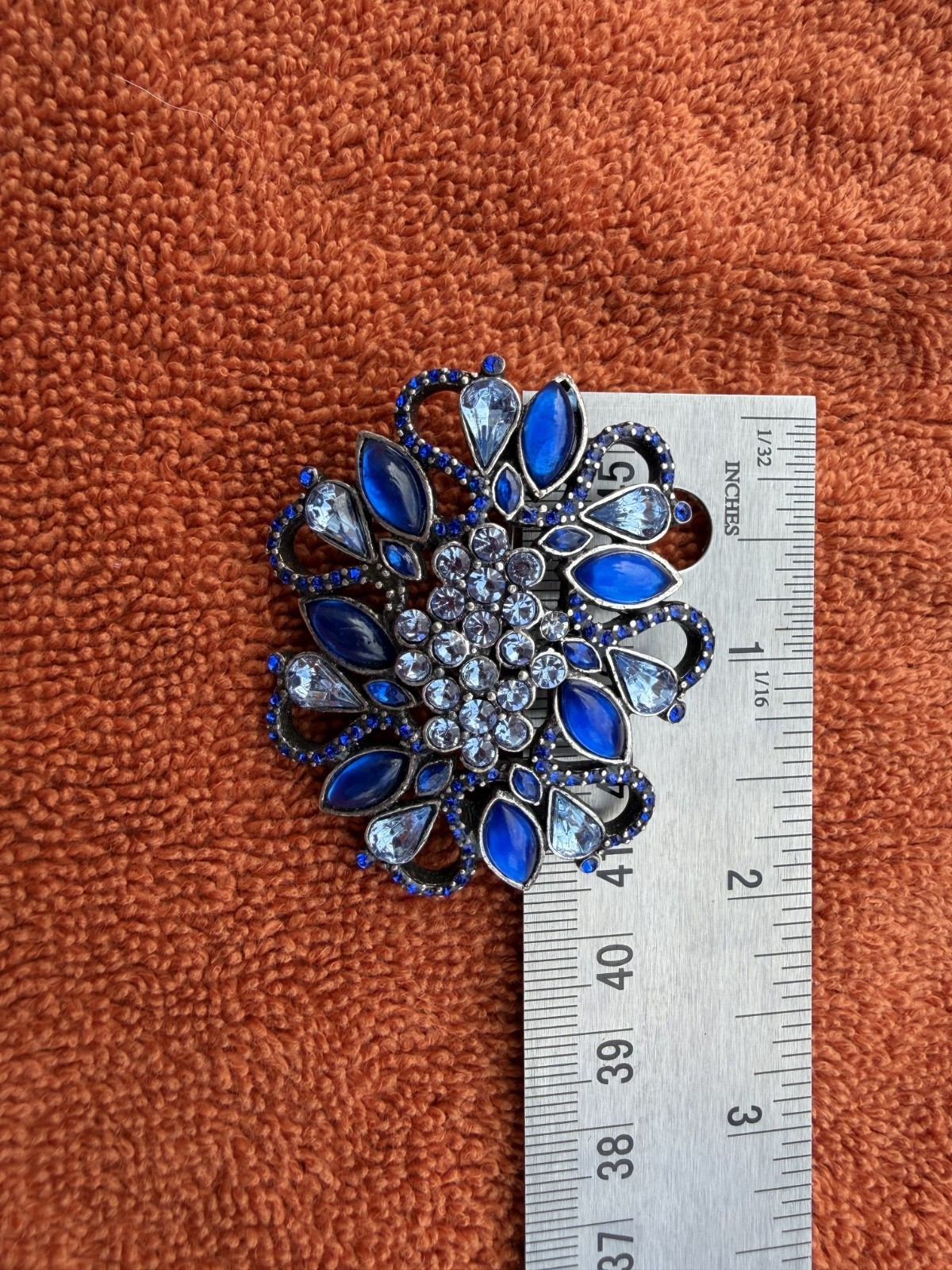 Beautiful Sparkling Silver Light/Dark Blue Teardrop and Round Rhinestone Brooch