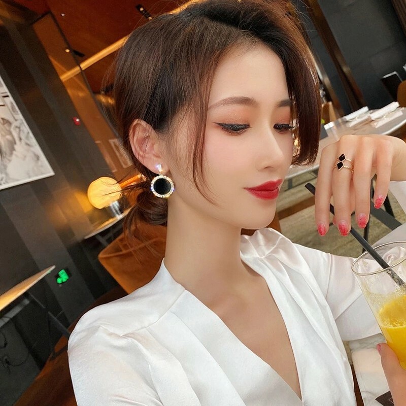 S925 Silver Needle Korean Black Round Rhinestone Earrings Ear New Fashion