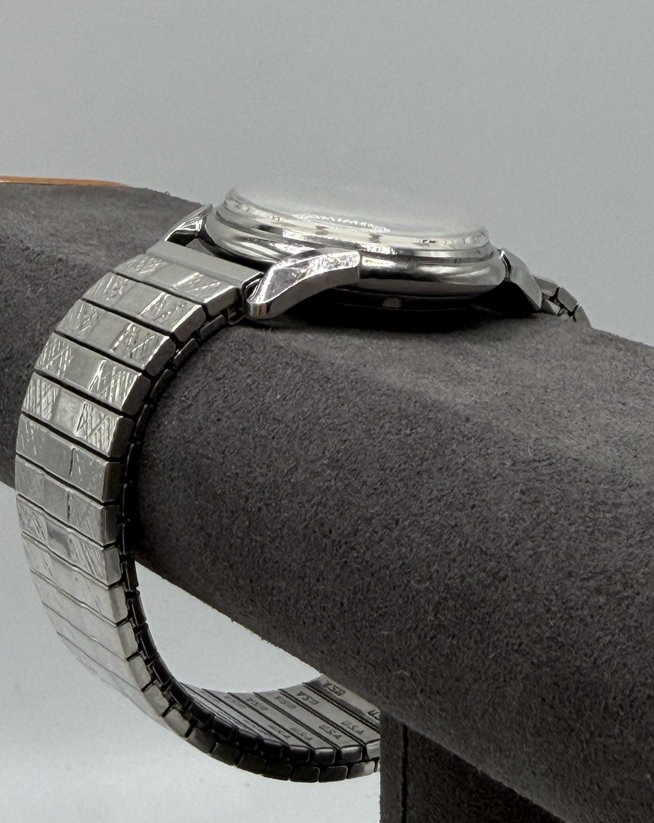 Girard Perregaux Gyromatic 32 Vintage Unisex Swiss Automatic Watch – 6170