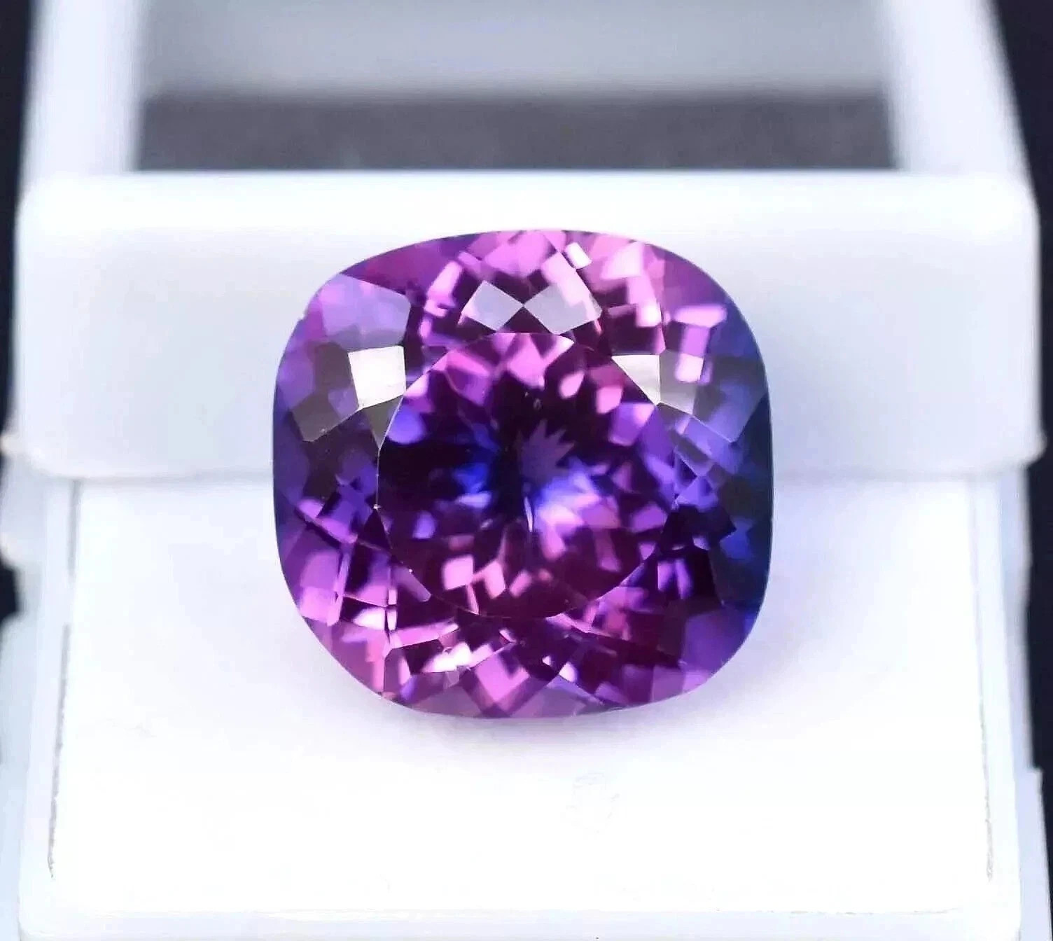 Natural EGL Certified 10 Ct Purple Blue Sapphire Cushion Cut Loose Gemstone AAA+